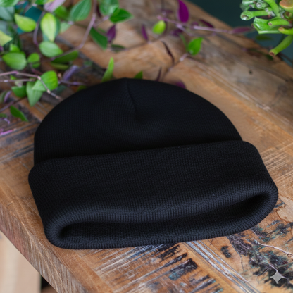 GlamAura Velours Beanie