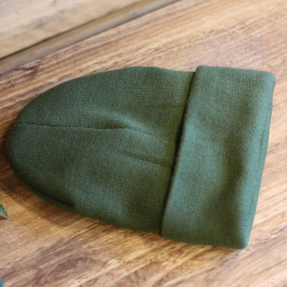 GlamAura Velours Beanie