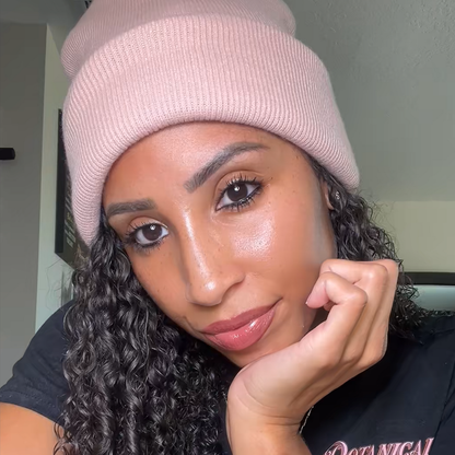 GlamAura Velours Beanie